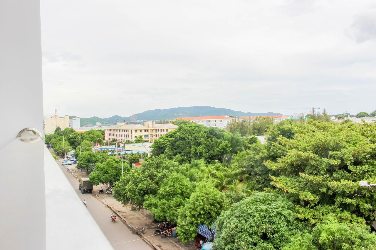 Hotel I Ngoc Huong نها ترانج المظهر الخارجي الصورة